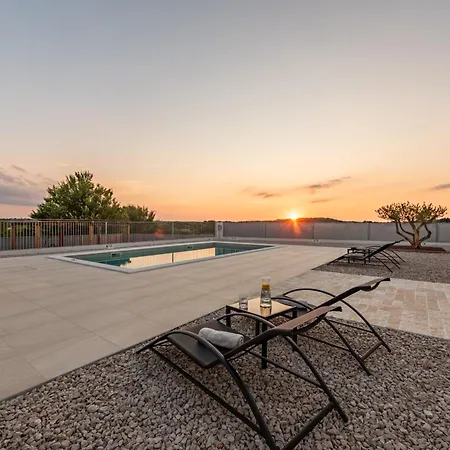 Villa Casa Olea Zadarvillas *