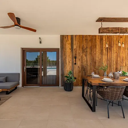 Villa Casa Olea Zadarvillas *
