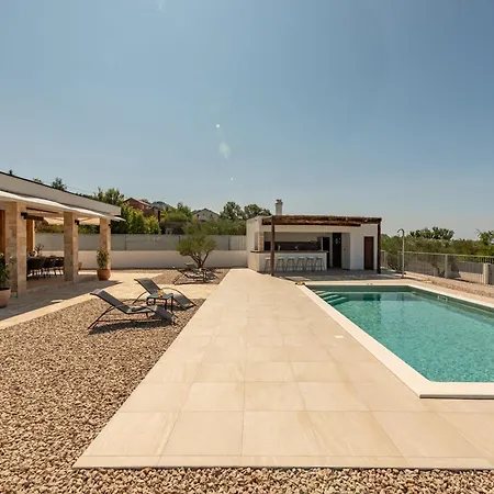 Villa Casa Olea Zadarvillas *